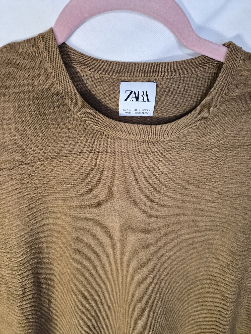 ZARA Women's Crewneck Sweatshirt in Camel Brown